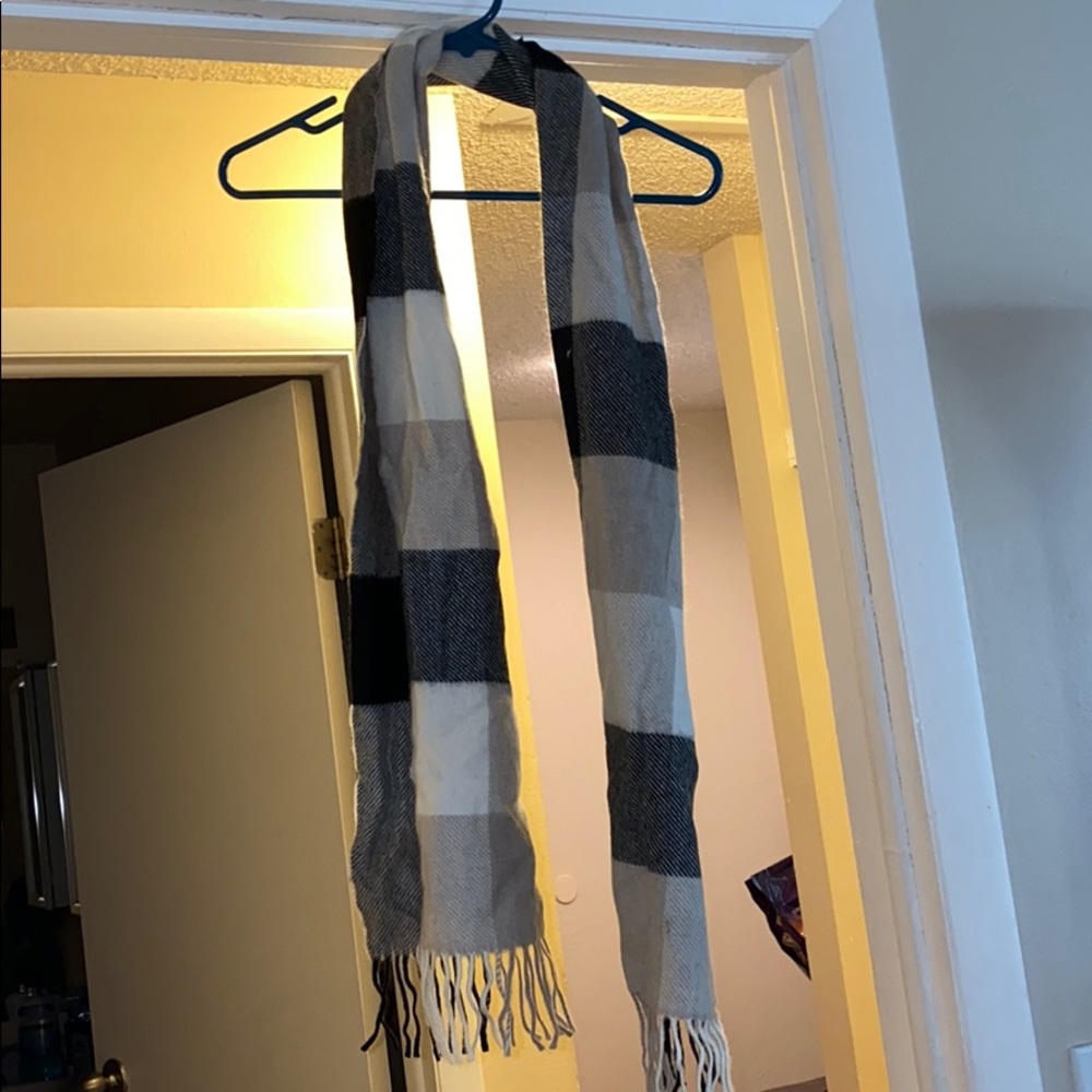Fraas Cashmere Scarf